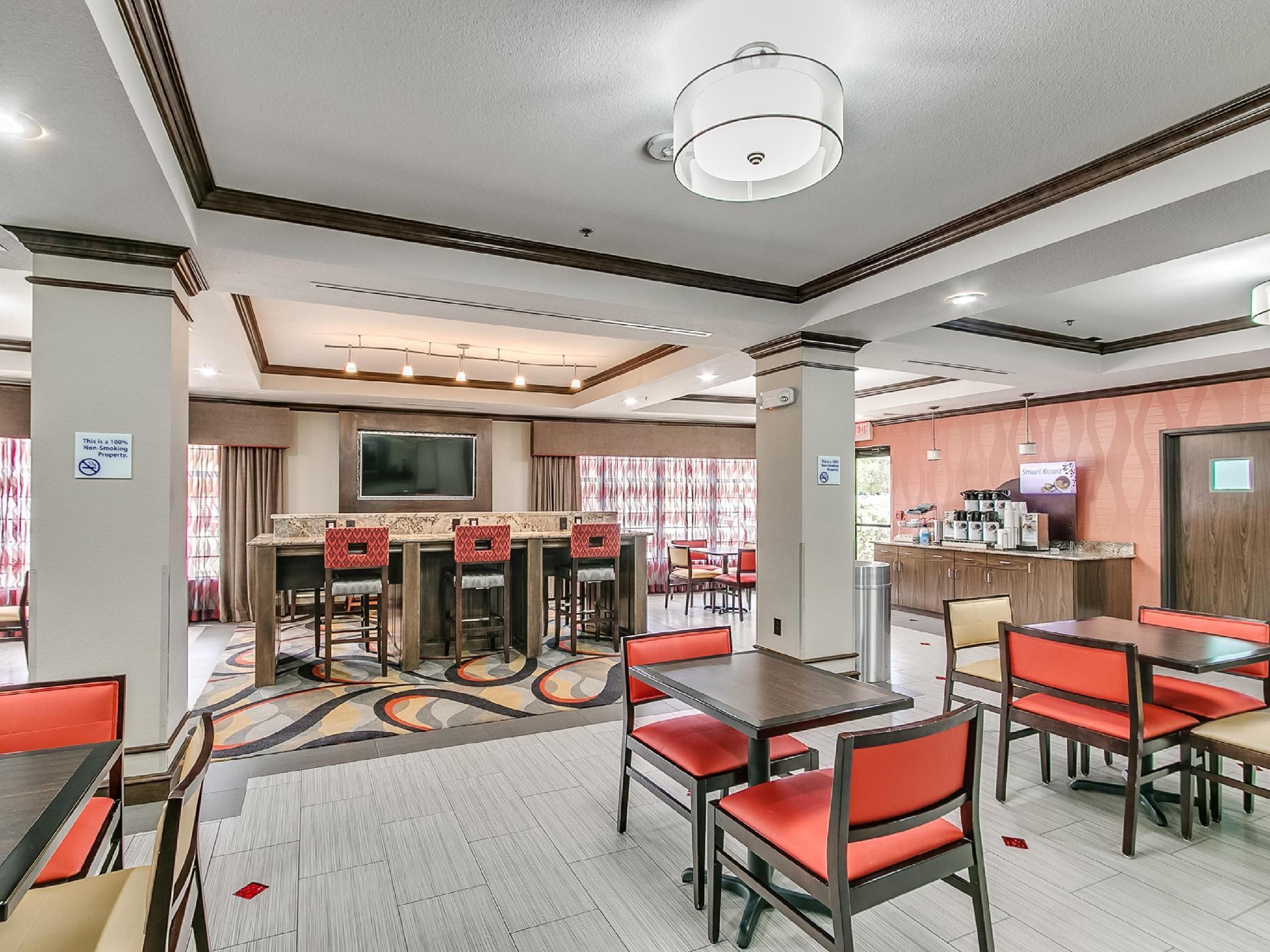 Holiday Inn Express And Suites Lubbock South By Ihg Zewnętrze zdjęcie
