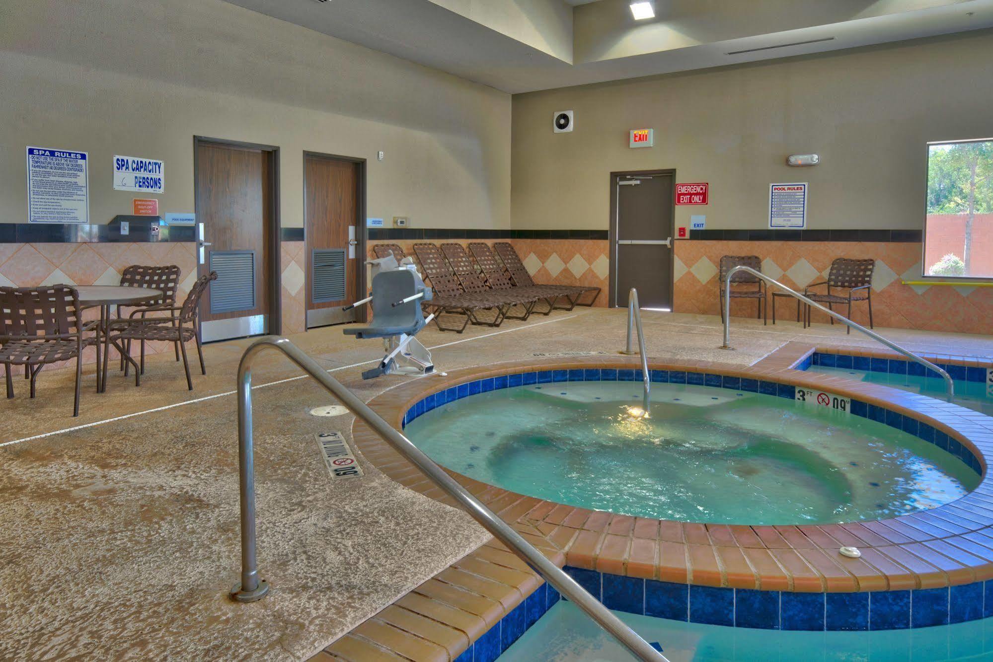 Holiday Inn Express And Suites Lubbock South By Ihg Zewnętrze zdjęcie